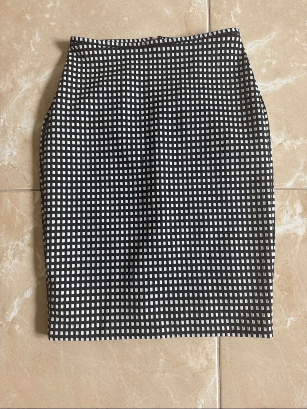 Express Black & White Grid Pencil Skirt